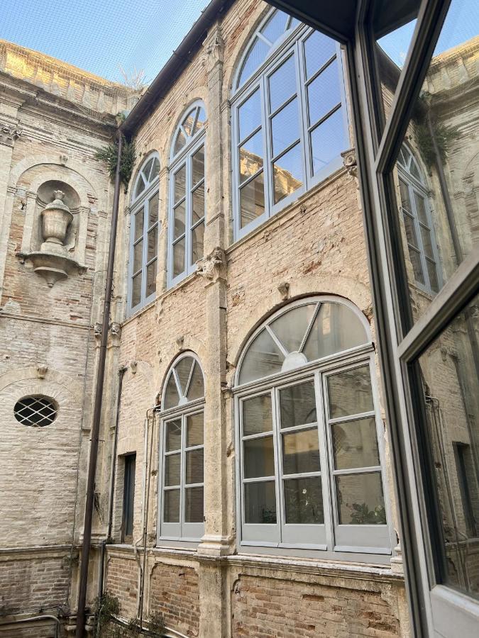 B&B Palazzo Lombardi Lucera Zewnętrze zdjęcie
